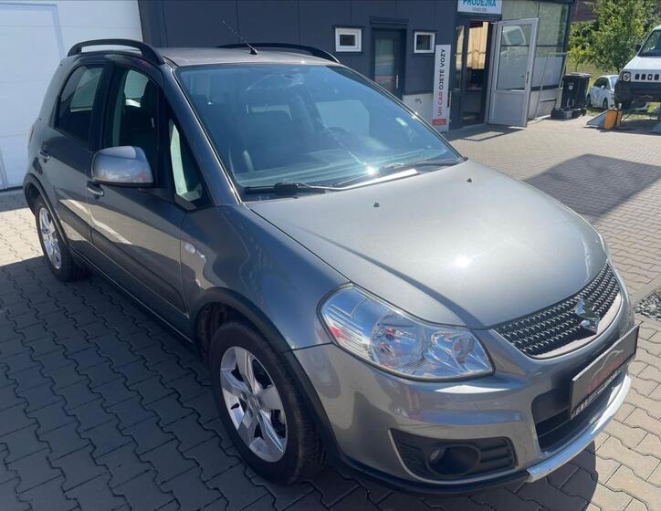 Suzuki SX4 3