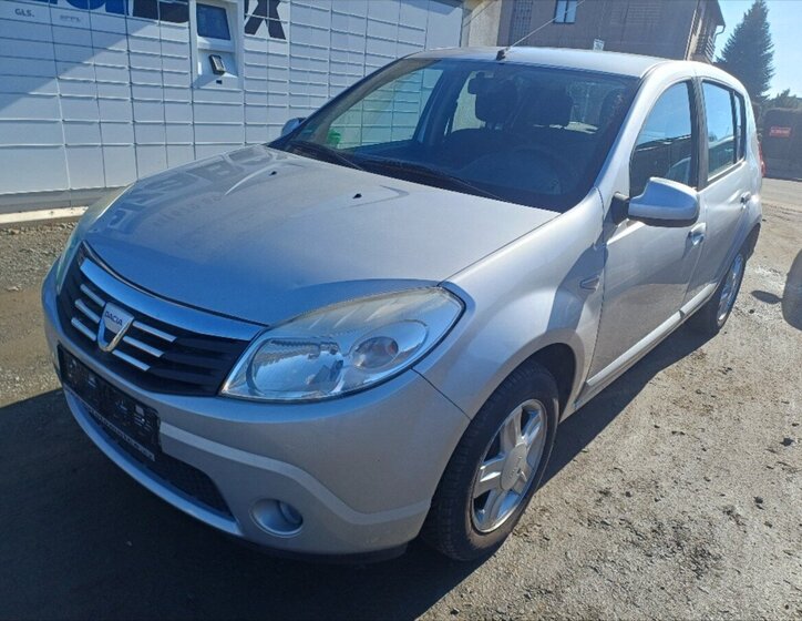 Dacia Sandero Hatchback 1,6 l 64 kw