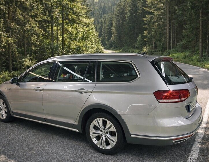 Volkswagen Passat Kombi 0,0 176 kw
