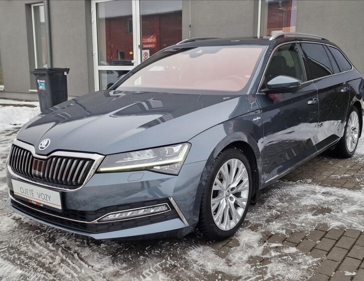 Škoda Superb Kombi 2,0 l 140 kw