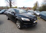 Audi Q7 Kombi 3,0 l 176 kw