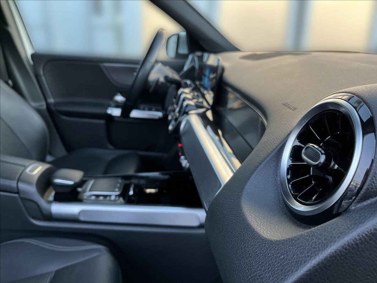 Mercedes-Benz GLB SUV 2,0 l 110 kw