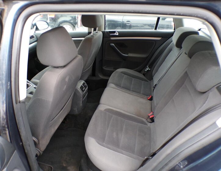 Volkswagen Golf Kombi 1,4 l 90 kw