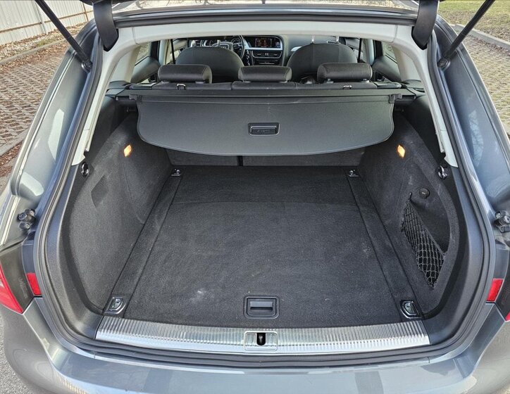 Audi A4 Kombi 2,0 l 110 kw