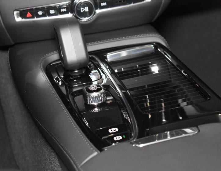 Volvo V60 Kombi 2,0 l 186 kw