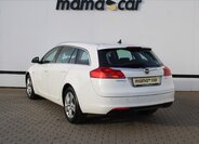 Opel Insignia Kombi 2,0 l 96 kw