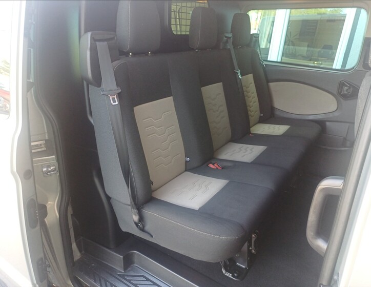 Ford Transit Custom 21