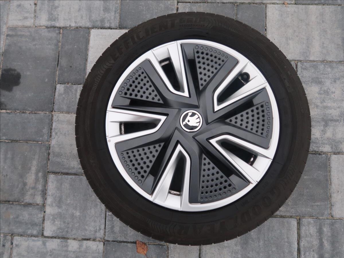 Škoda Fabia Hatchback 999,0 70 kw