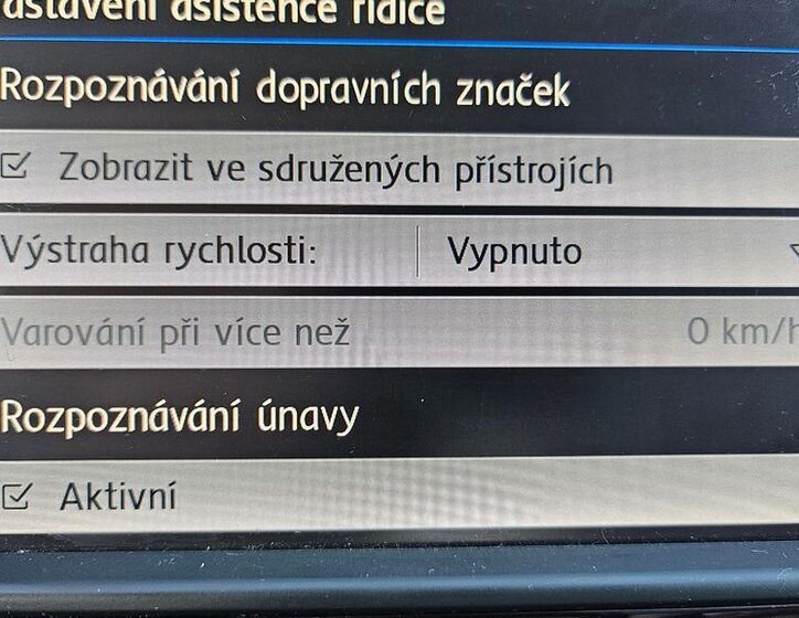 Volkswagen Passat Kombi 1,6 l 88 kw