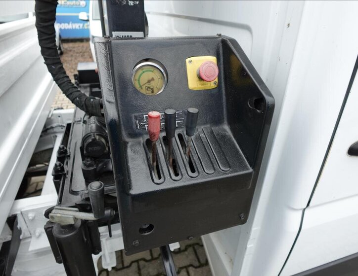 Mercedes-Benz Sprinter Ostatní 2,1 l 95 kw