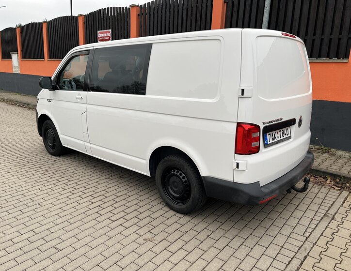 Volkswagen Transporter Kombi 2,0 l 110 kw