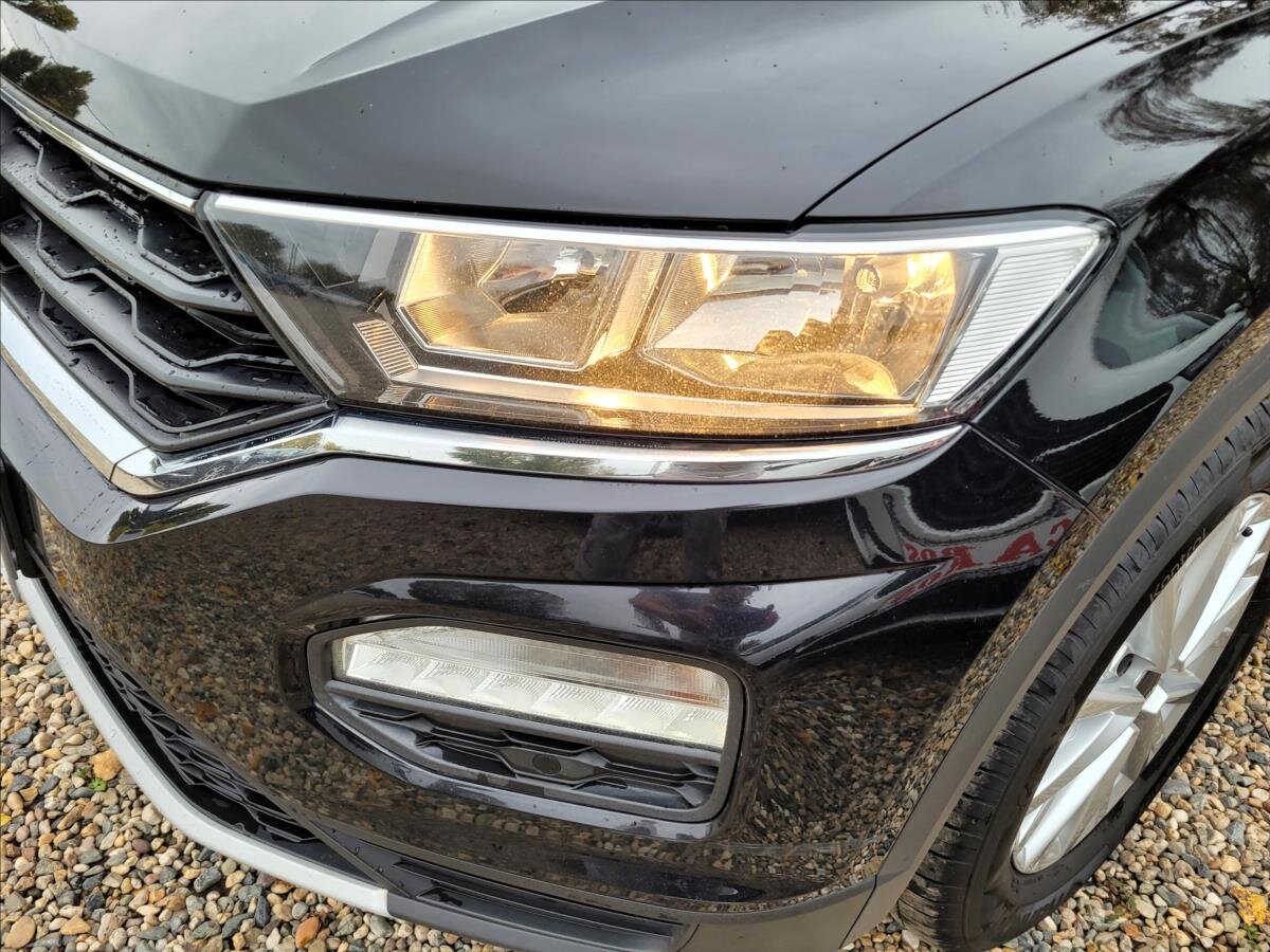 Volkswagen T-Roc SUV / Terénní 999,0 85 kw