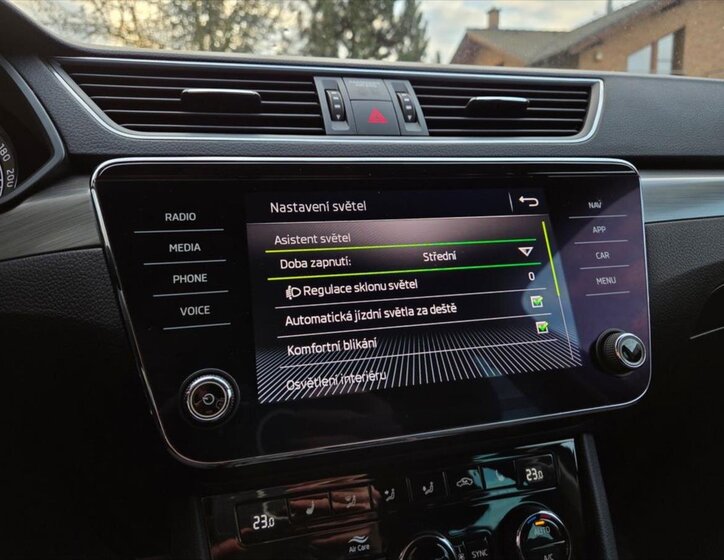 Škoda Superb Kombi 2,0 l 110 kw