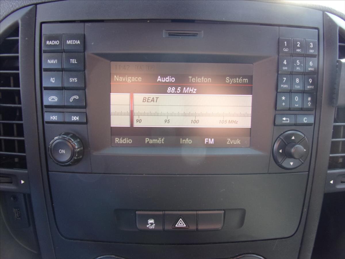 Mercedes-Benz Vito Kombi 2,1 l 120 kw