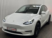 Tesla Model Y 1