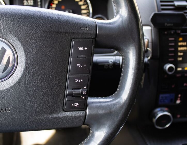 Volkswagen Touareg SUV / Terénní 3,0 l 165 kw