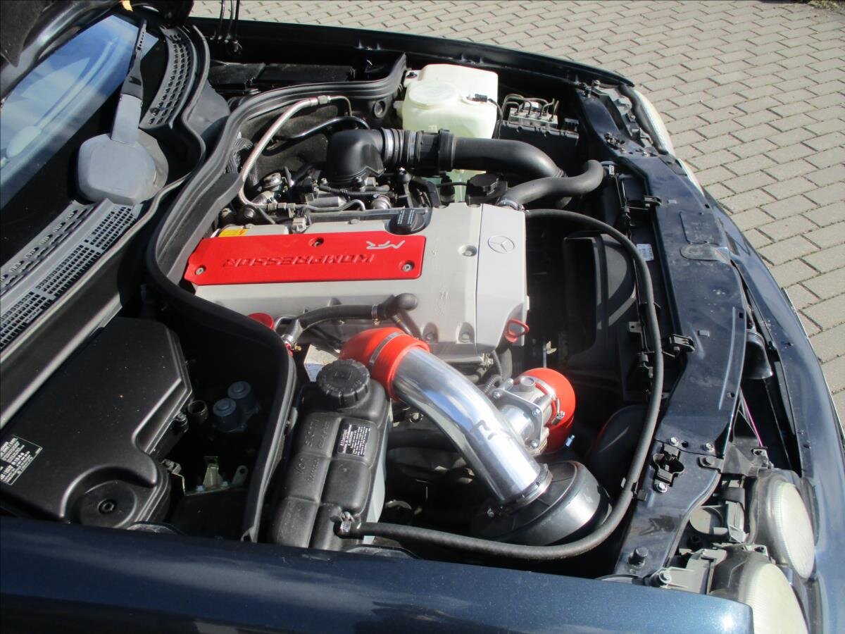 Mercedes-Benz CLK Kupé 2,0 l 120 kw