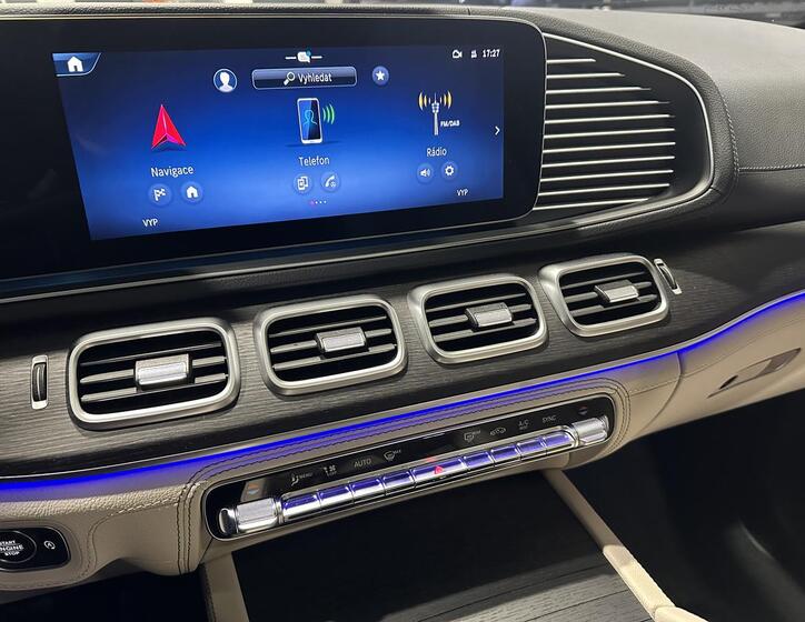 Mercedes-Benz GLE 10