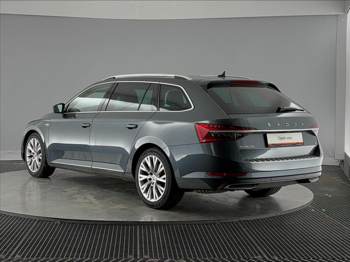 Škoda Superb Kombi 2,0 l 147 kw