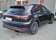 Porsche Cayenne 10