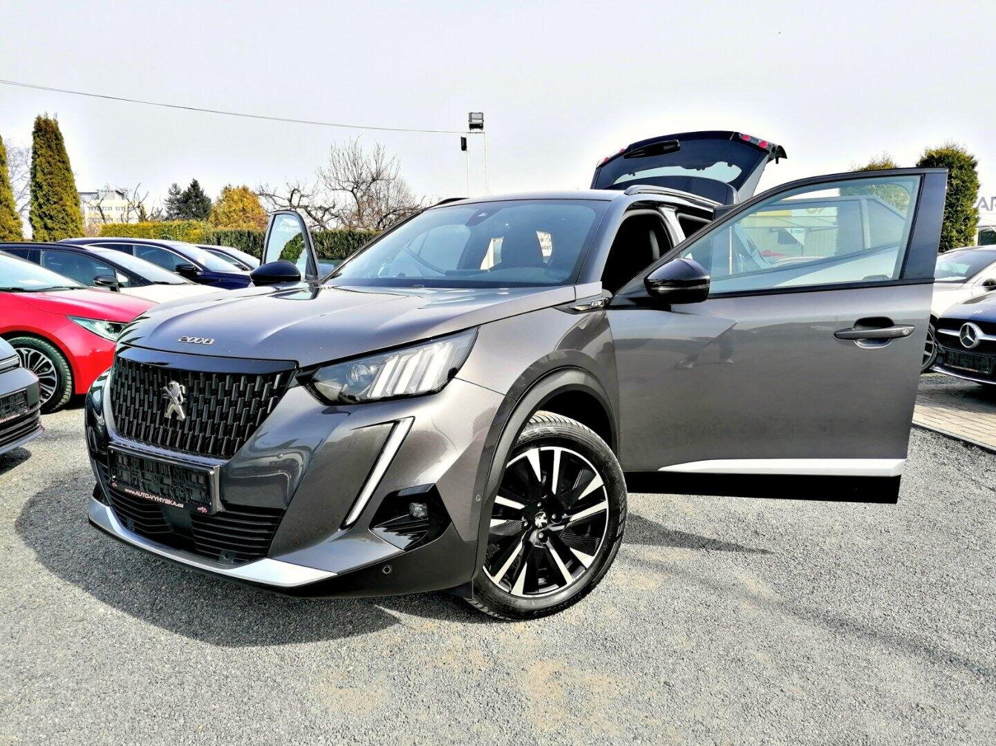 Peugeot 2008 SUV / Terénní 1,2 l 96 kw