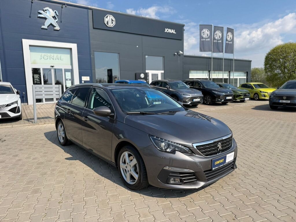 Peugeot 308 Kombi 1,2 l 96 kw
