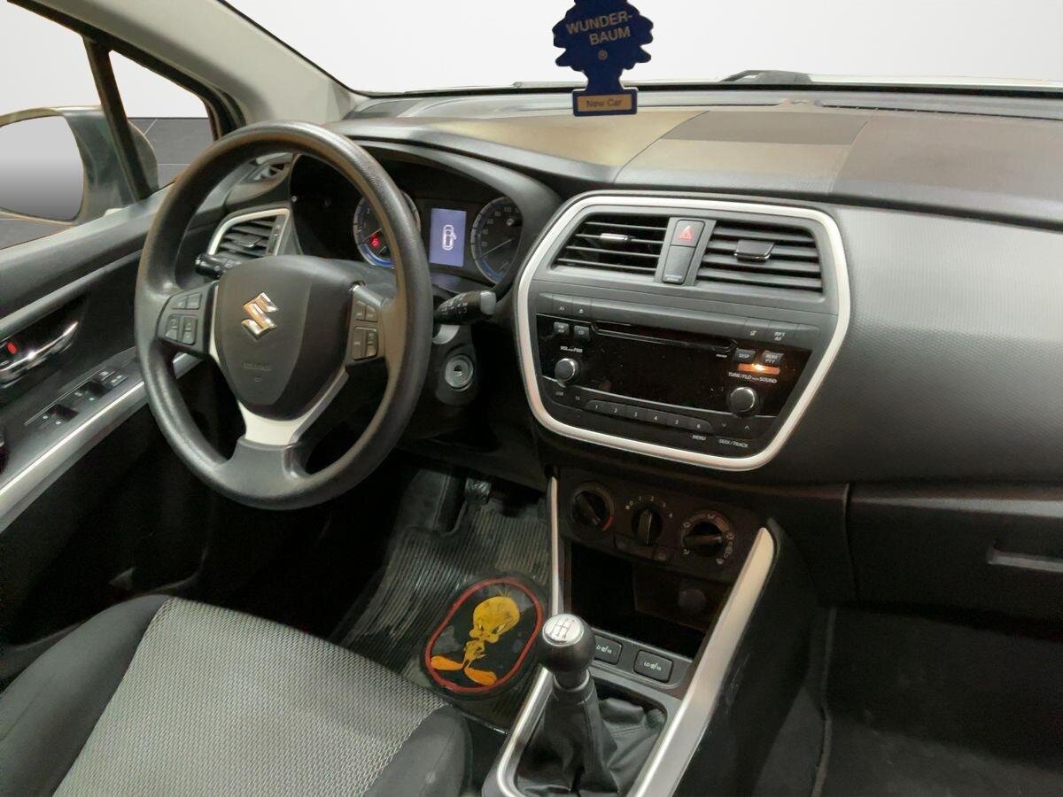 Suzuki SX4 S-Cross SUV / Terénní 1,6 l 88 kw