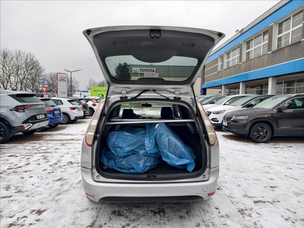 Ford Focus Kombi 1,6 l 66 kw