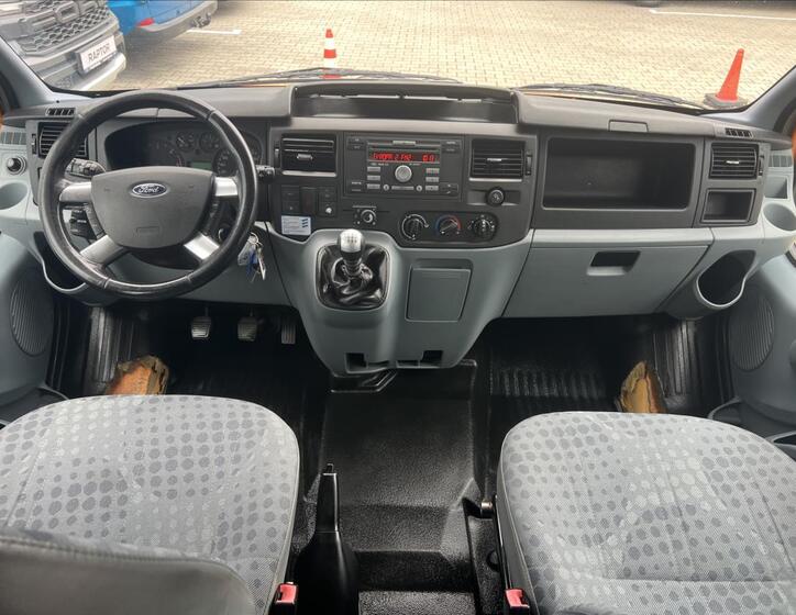 Ford Transit 16