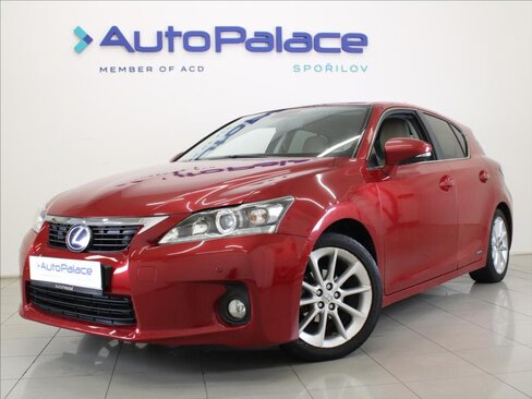 Lexus CT 200h Hatchback 1,8 l 100 kw