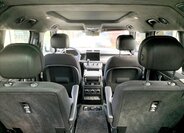 Land Rover Defender 18