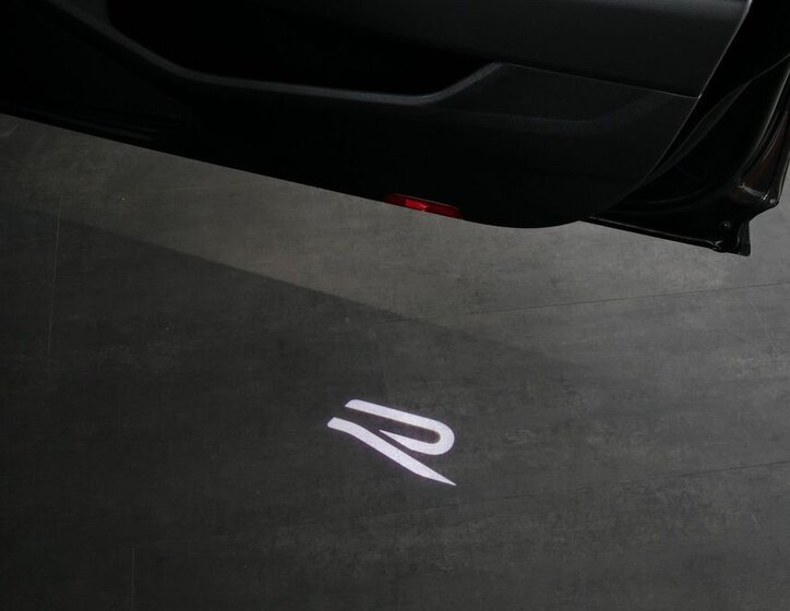 Volkswagen Arteon Kombi 2,0 l 235 kw