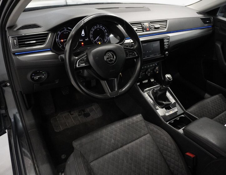 Škoda Superb Kombi 2,0 l 110 kw