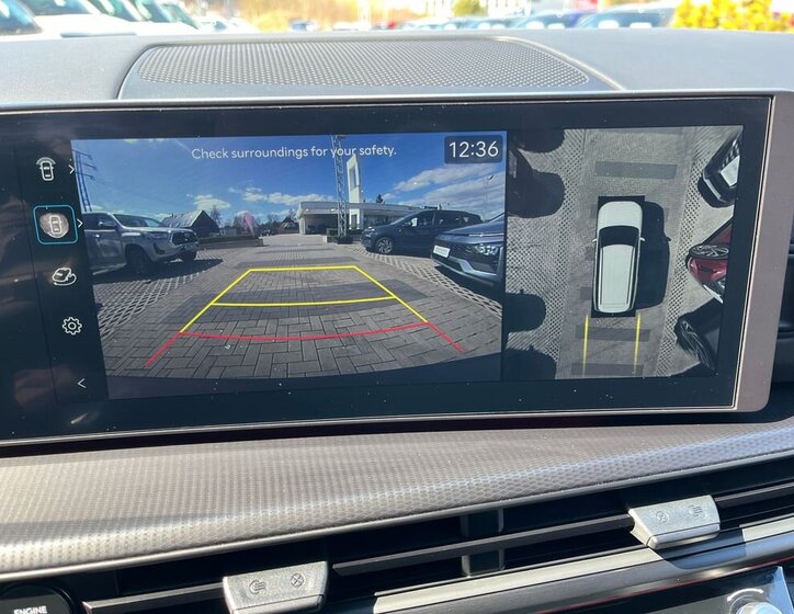 Hyundai Santa Fe SUV / Terénní 1,6 l 158 kw