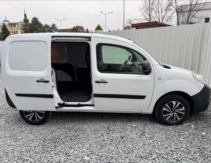 Renault Kangoo 16