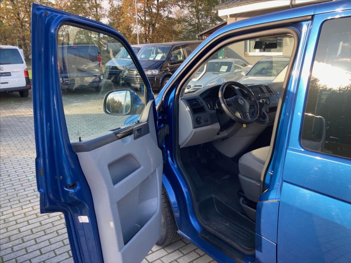 Volkswagen Caravelle Ostatní 2,0 l 103 kw