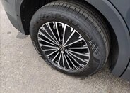 Volkswagen Tiguan SUV / Terénní 1,5 l 110 kw