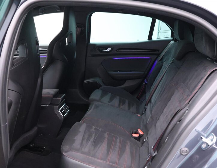 Renault Mégane Hatchback 1,8 l 221 kw