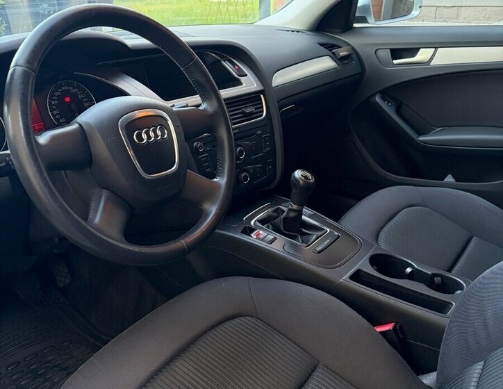 Audi A4 Sedan / Limuzína 0,0 118 kw
