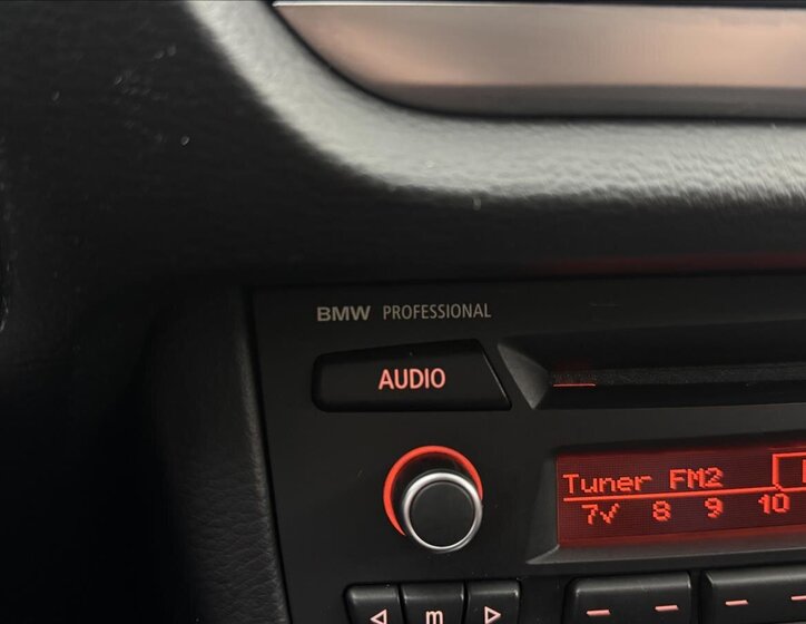 BMW X1 SUV / Terénní 2,0 l 105 kw