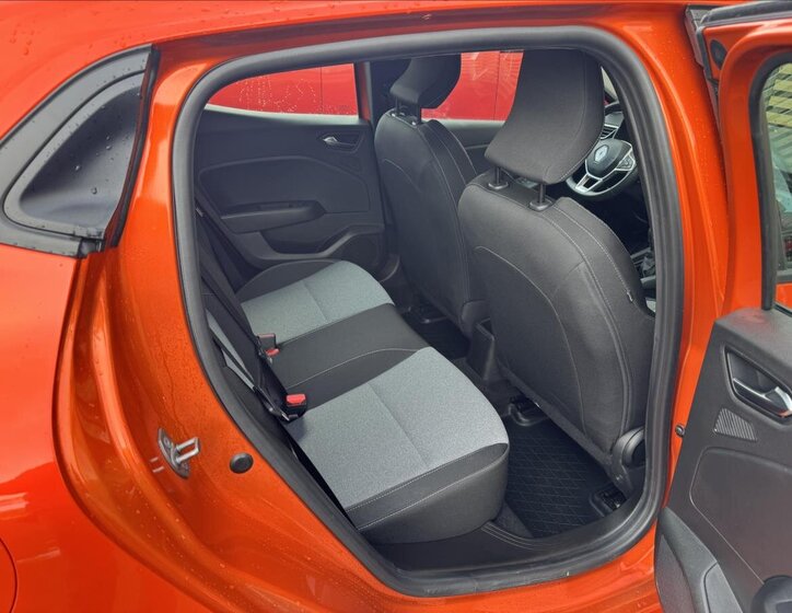 Renault Clio Hatchback 999,0 67 kw