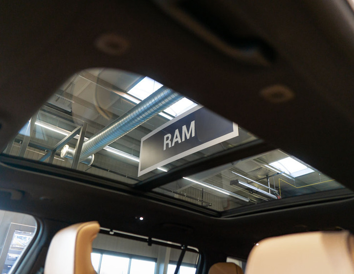 Jeep Grand Cherokee 43