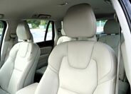 Volvo XC90 25
