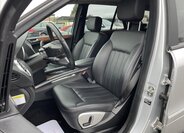 Mercedes-Benz Třídy M SUV 3,5 l 200 kw