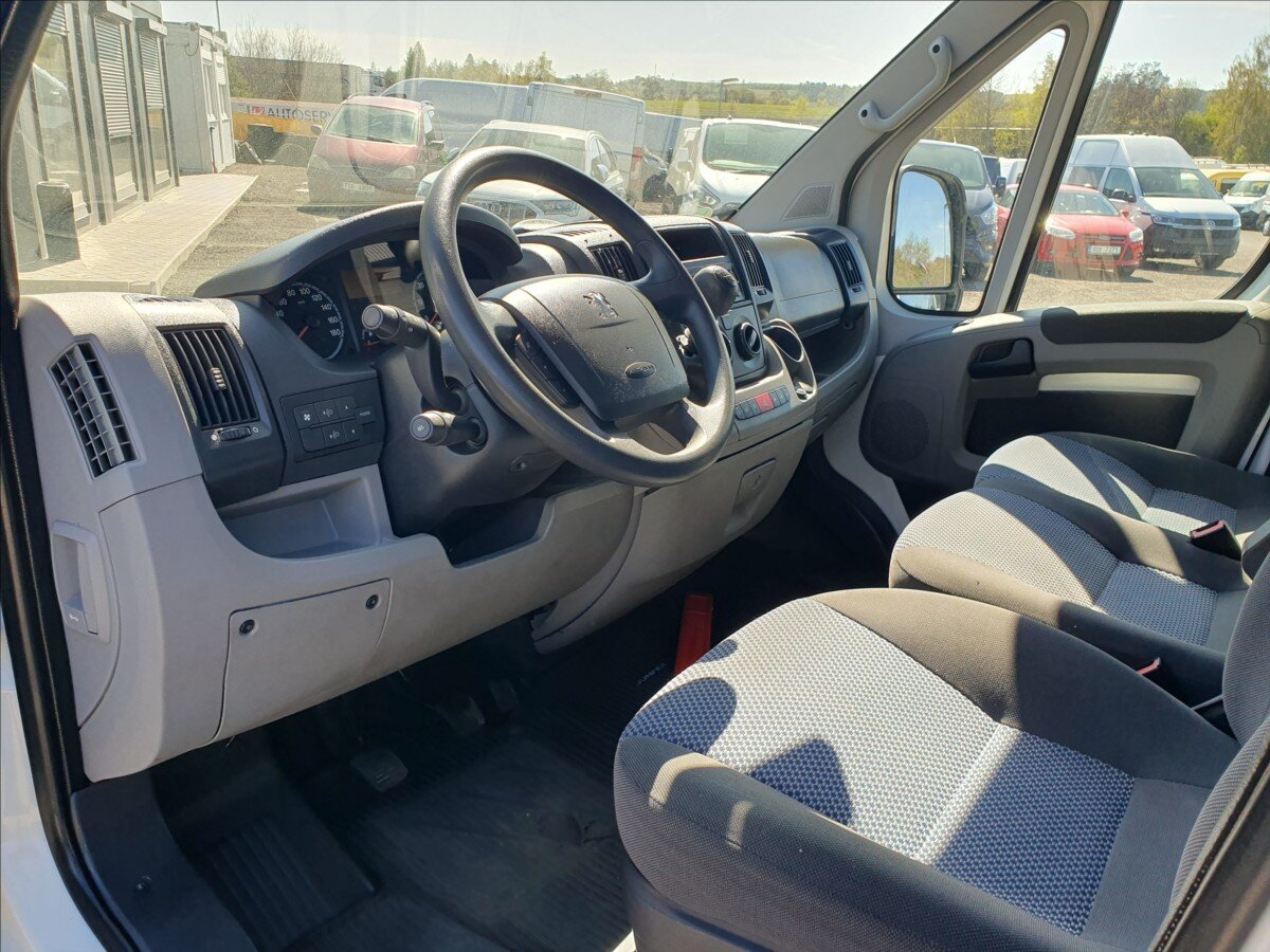 Peugeot Boxer Kombi 3,0 l 115 kw
