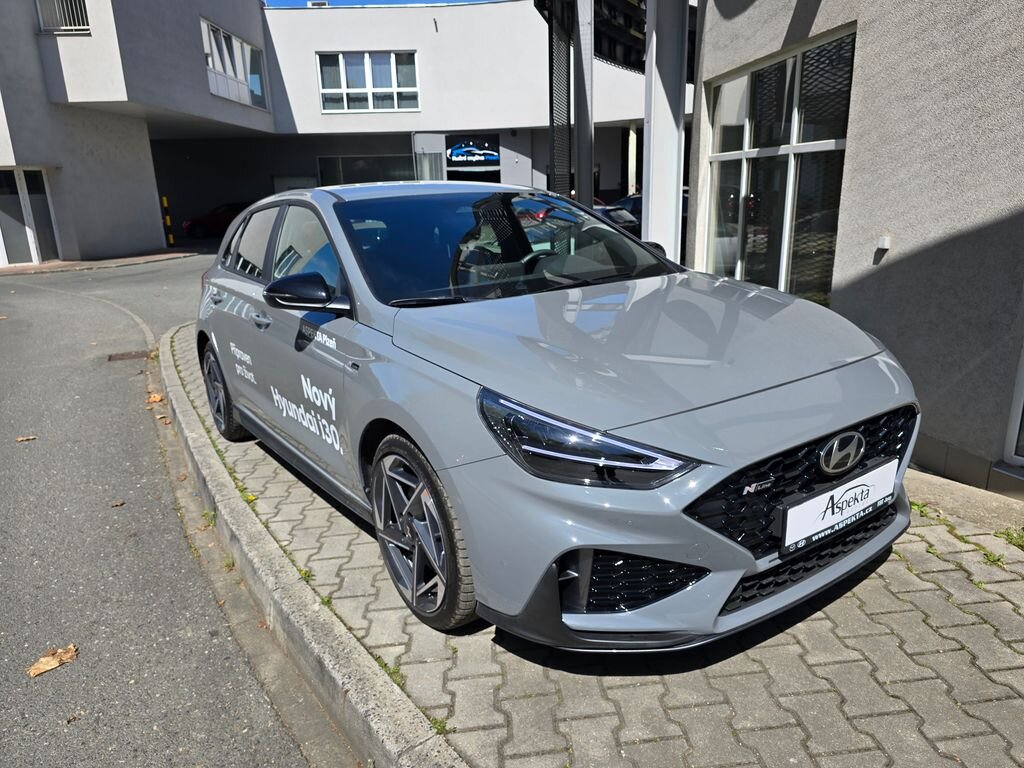 Hyundai i30 Hatchback 1,5 l 103 kw
