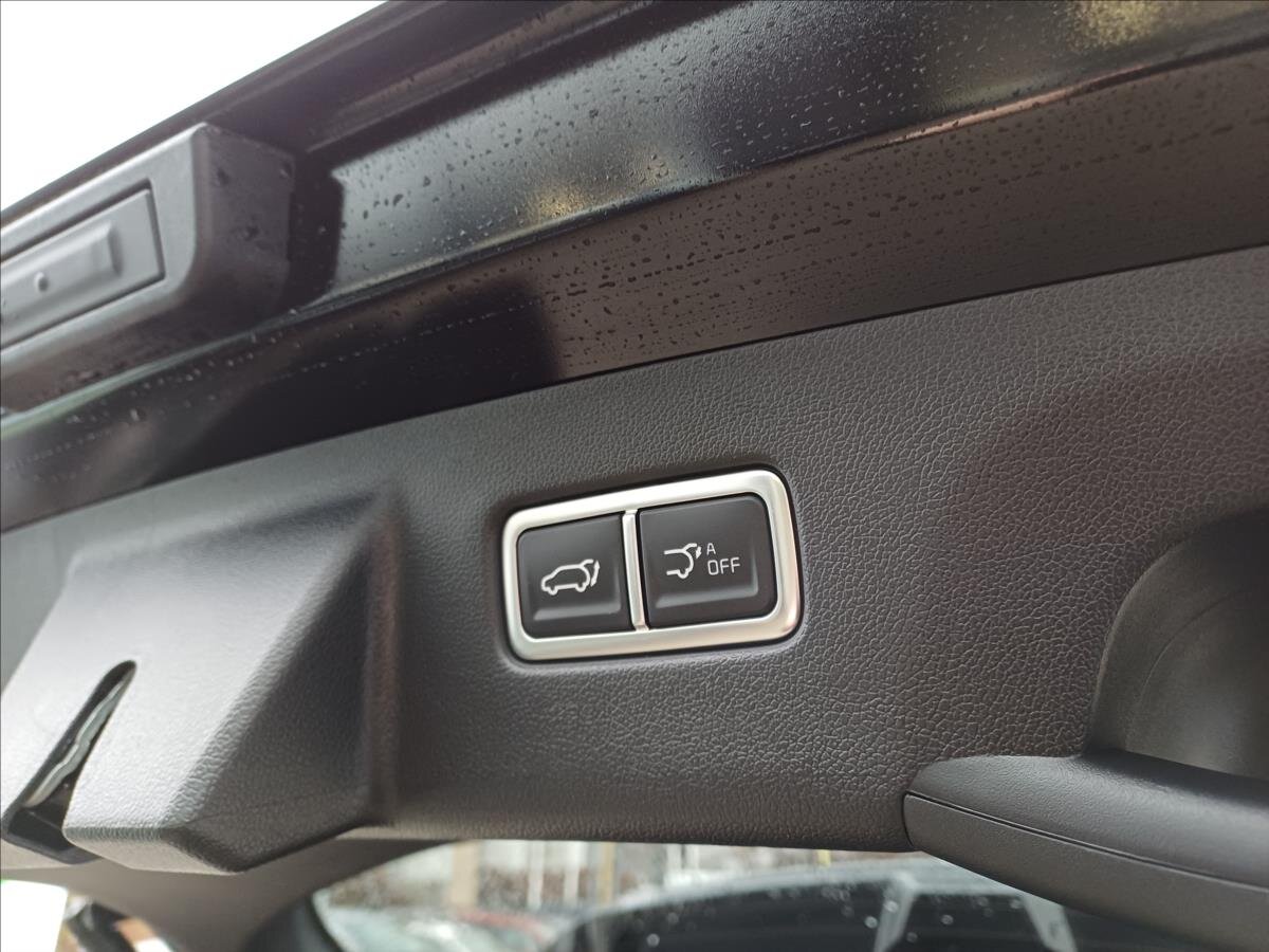 KIA Sorento SUV 2,2 l 142 kw