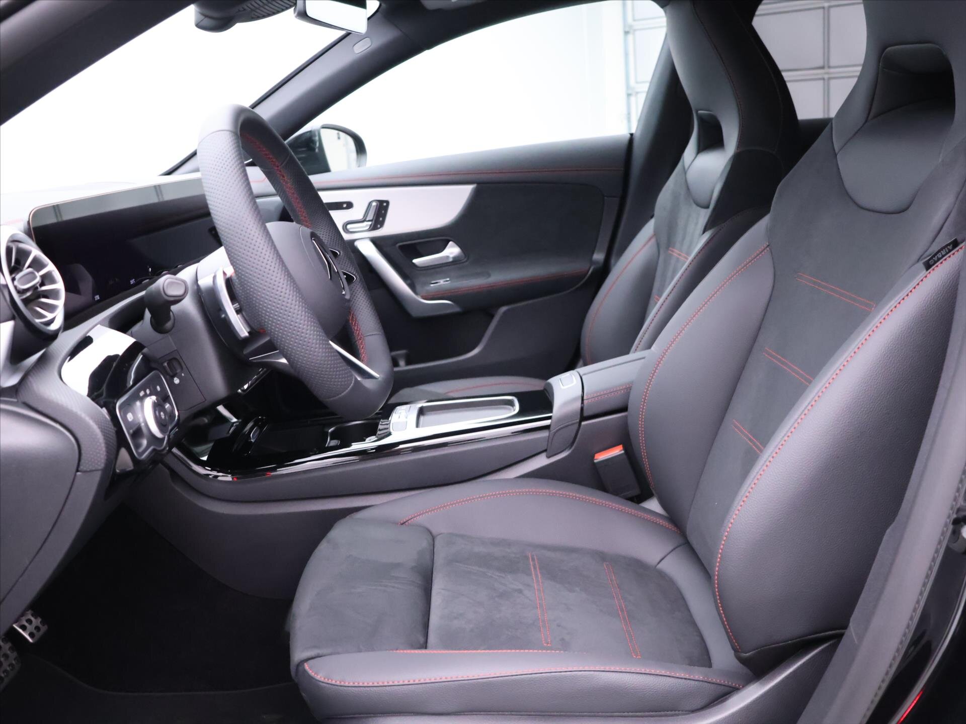 Mercedes-Benz CLA Kupé 1,3 l 120 kw