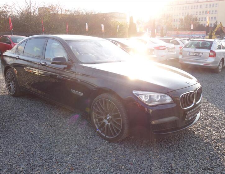 BMW Řada 7 1