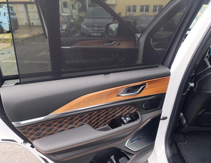 Jeep Grand Cherokee 17